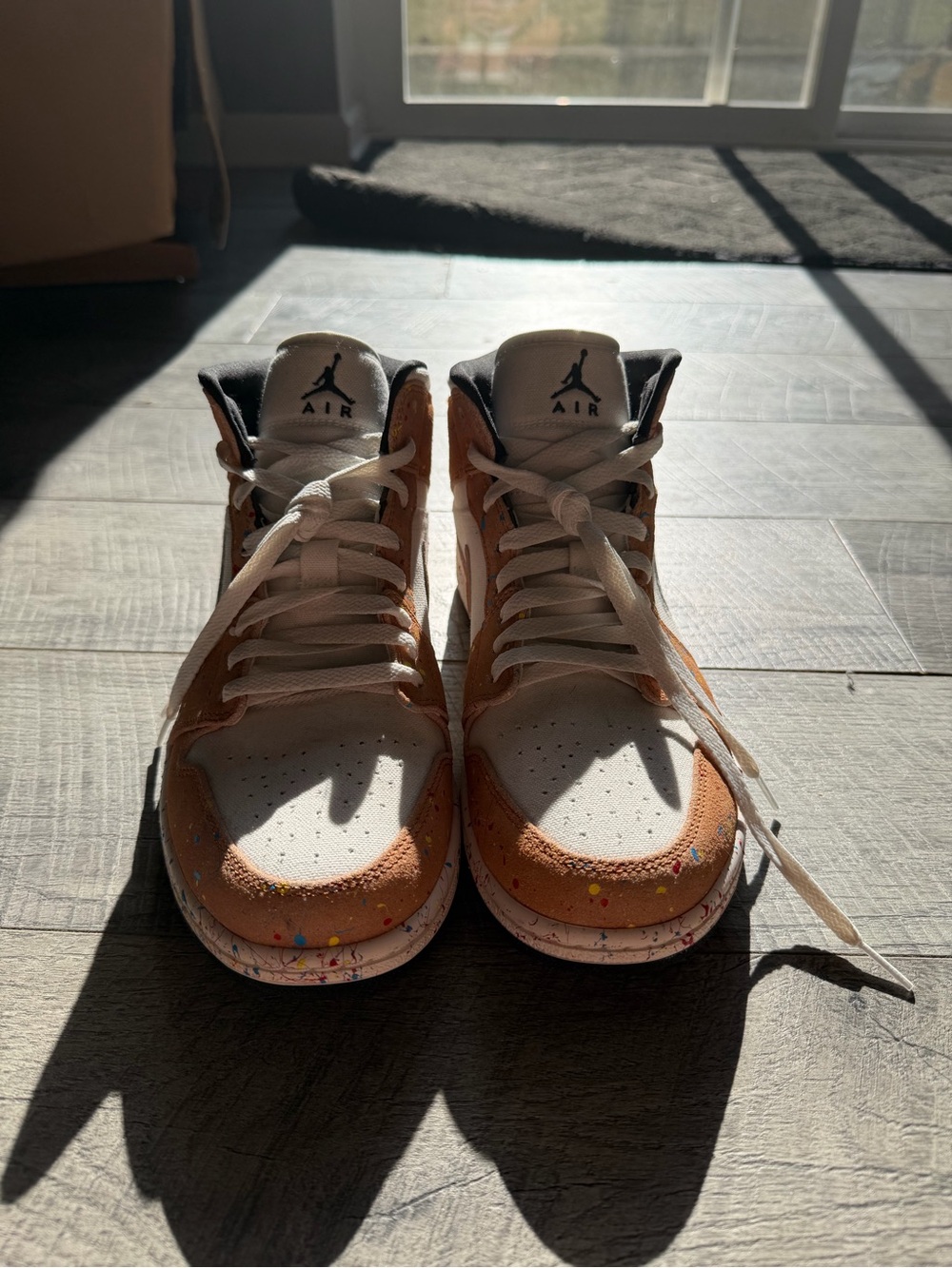 Nike Mid-Top Sneakers in White, Tan, Black with Paint-Splatter Detail - Picture 4 of 9
